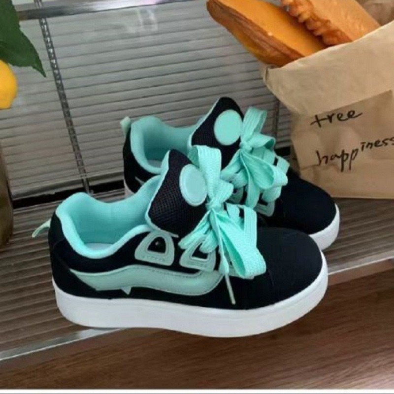 Badminton Korea - Nowe czarne damskie buty wulkanizowane na