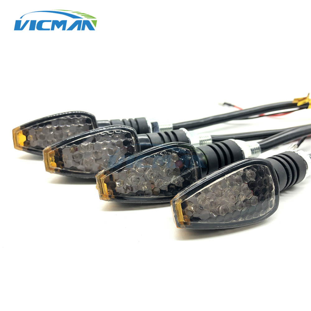 Badminton Flash - 4 szt. Motocyklowe uniwersalne kierunkowskazy LED